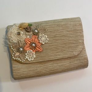 Small Floral Appliqué Clutch Tan Handbag Purse  (S)